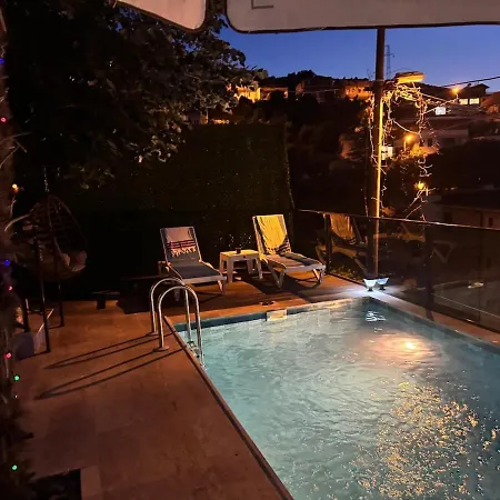 Havuz Ve Deniz Manzarali Muestakil Ev Holiday home *