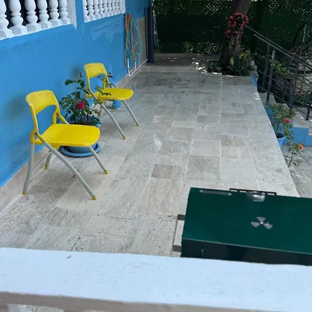 Havuz Ve Deniz Manzarali Muestakil Ev Holiday home